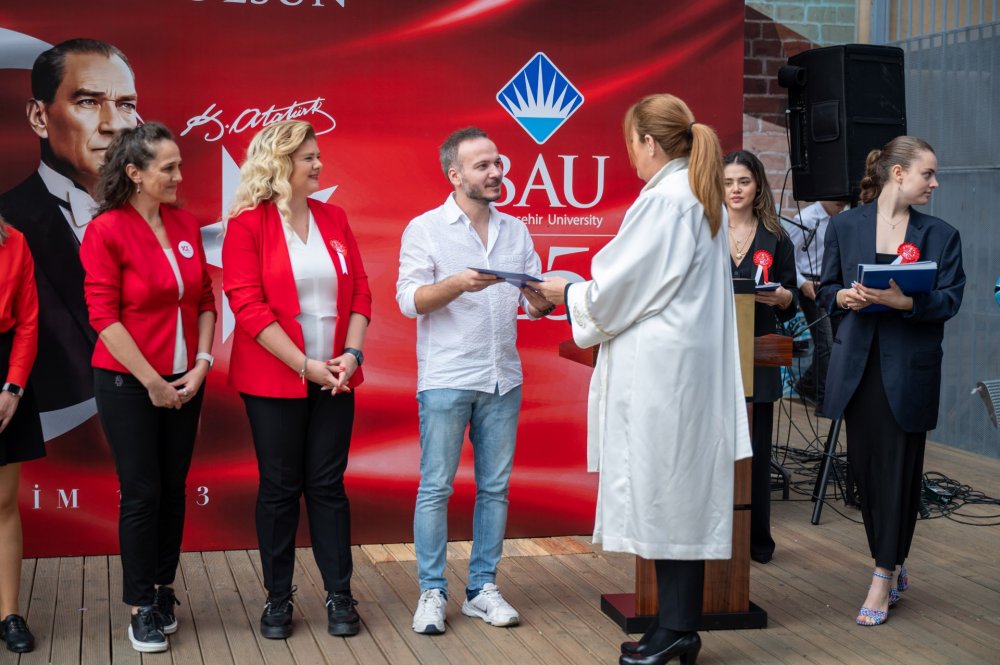 Bahçeşehir Üniversitesi'nden Cumhuriyetin 100. yıl kutlaması