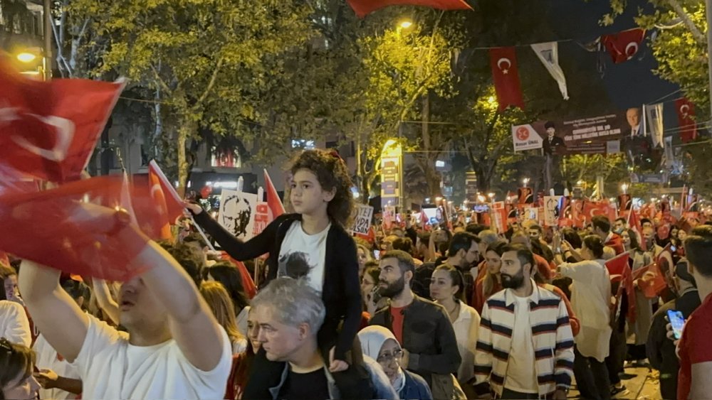 Kadıköy'de Cumhuriyet Bayramı coşkusu tüm hızıyla sürüyor