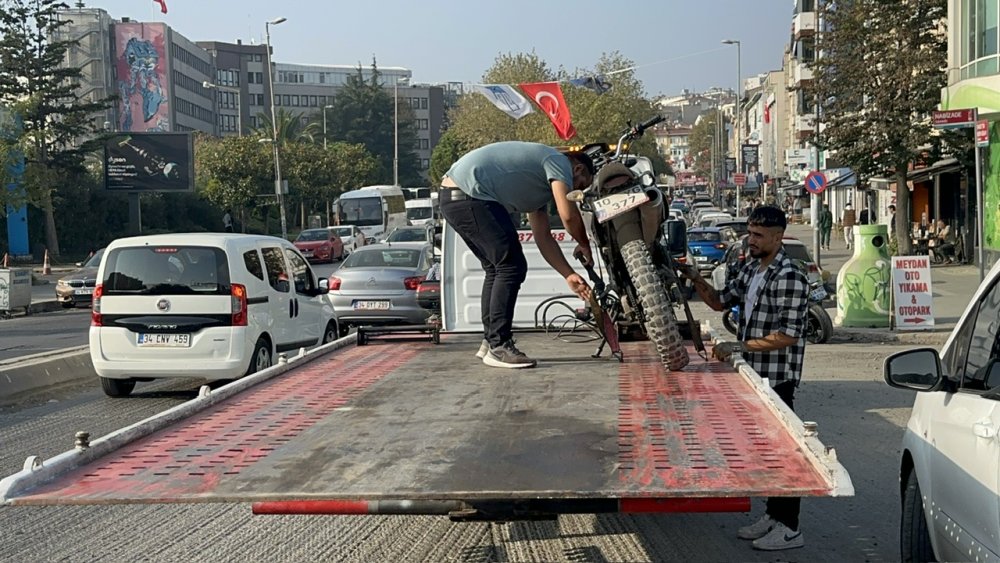 Kurallara uymayan motosiklet sürücülerine ceza