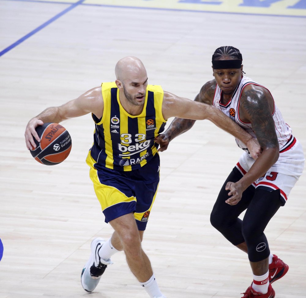 Fenerbahçe, Olympiacos'u devirdi!