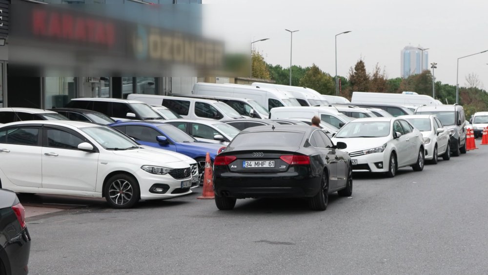 Düzenleme yürürlüğe girmişti: Son 2 günde binlerce ilan sitelerden kaldırıldı