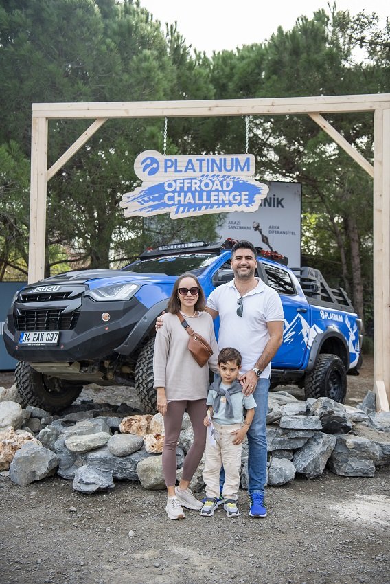 Ünlü isimler Offroad Challenge heyecanıyla bir araya geldi