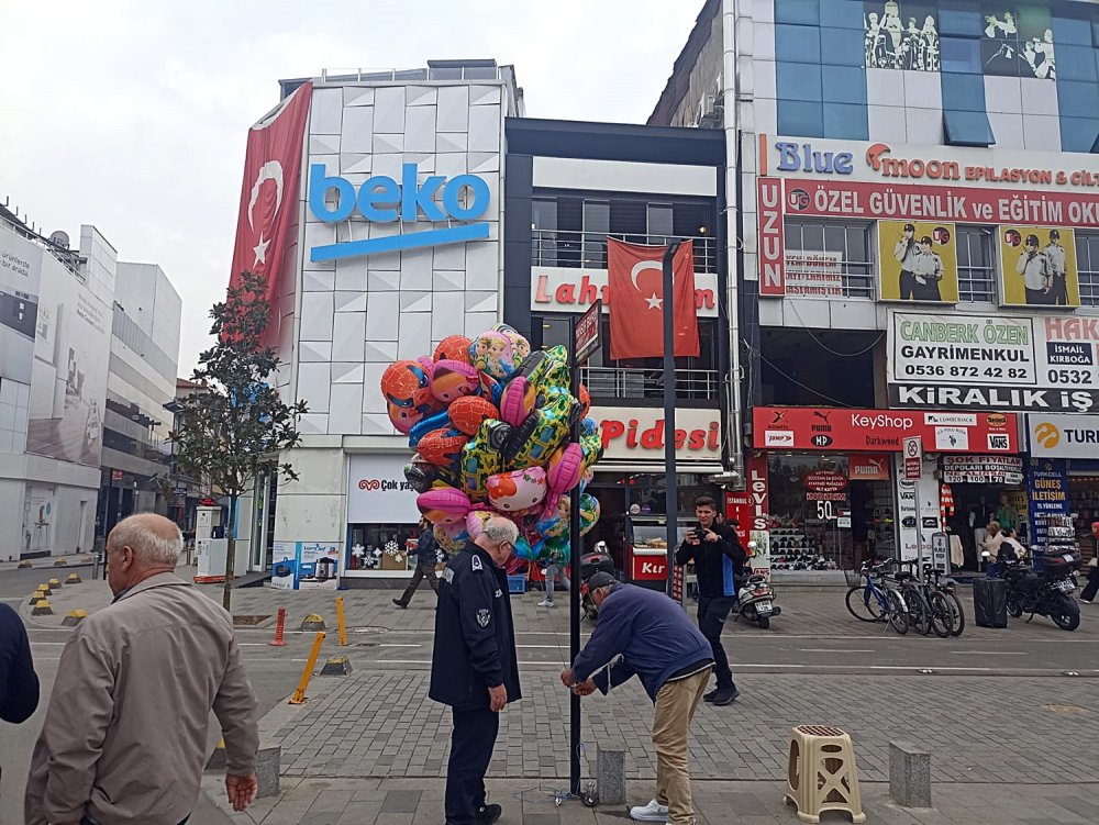 Uçan balon dolum deposunda asetilen gazına rastlandı