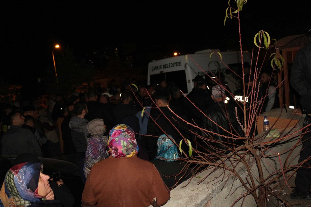 Günlerdir haber alınamıyordu, bazanın altında ölü bulundu