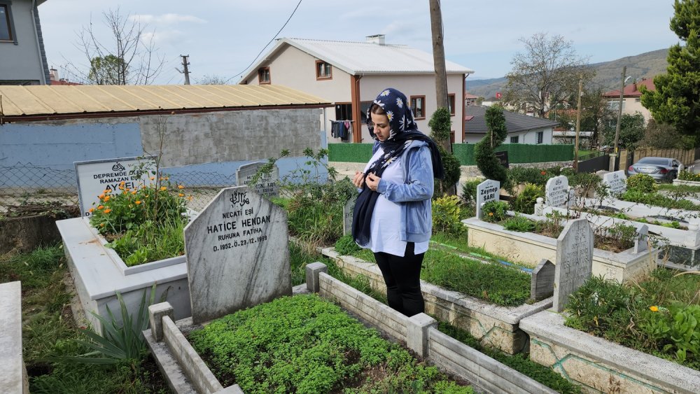 Düzce depreminin üzerinden 24 yıl geçti; Acılar hala taze...