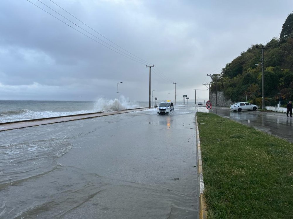 Deniz ile kara birleşti; İDO seferleri iptal