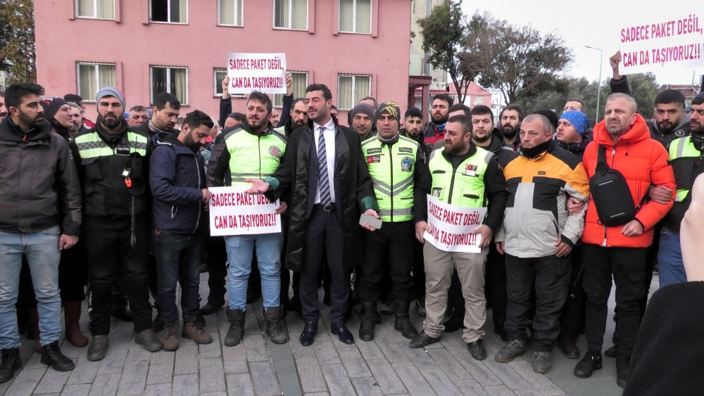 İstanbul Adalet Sarayı'nda motosikletli eylemi