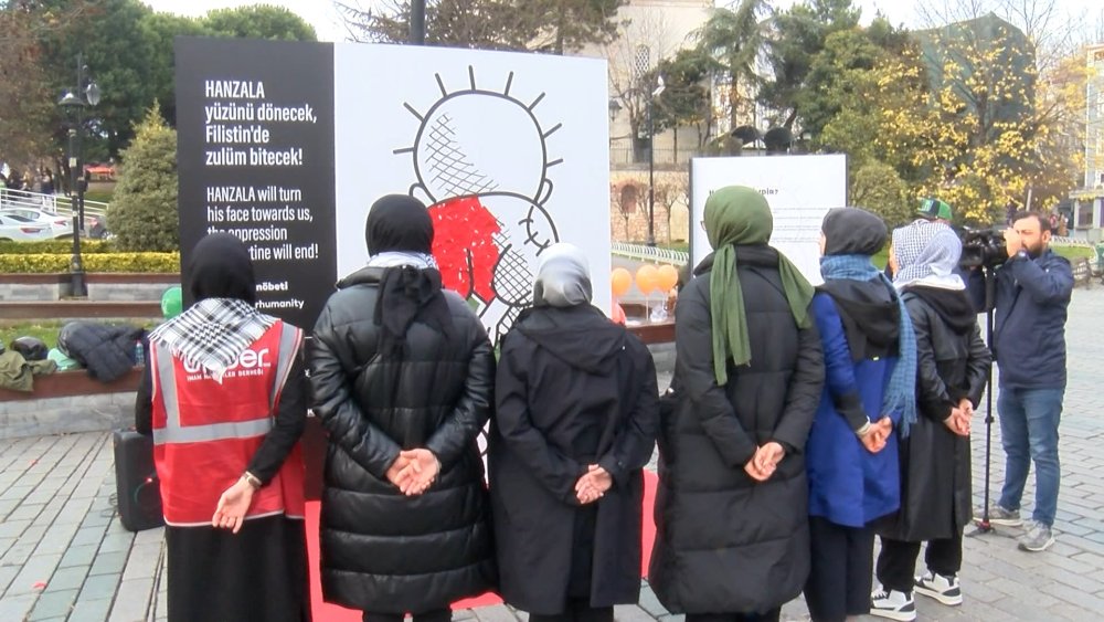 Sultanahmet Meydanı'nda Gazze için İnsanlık Nöbeti düzenlendi