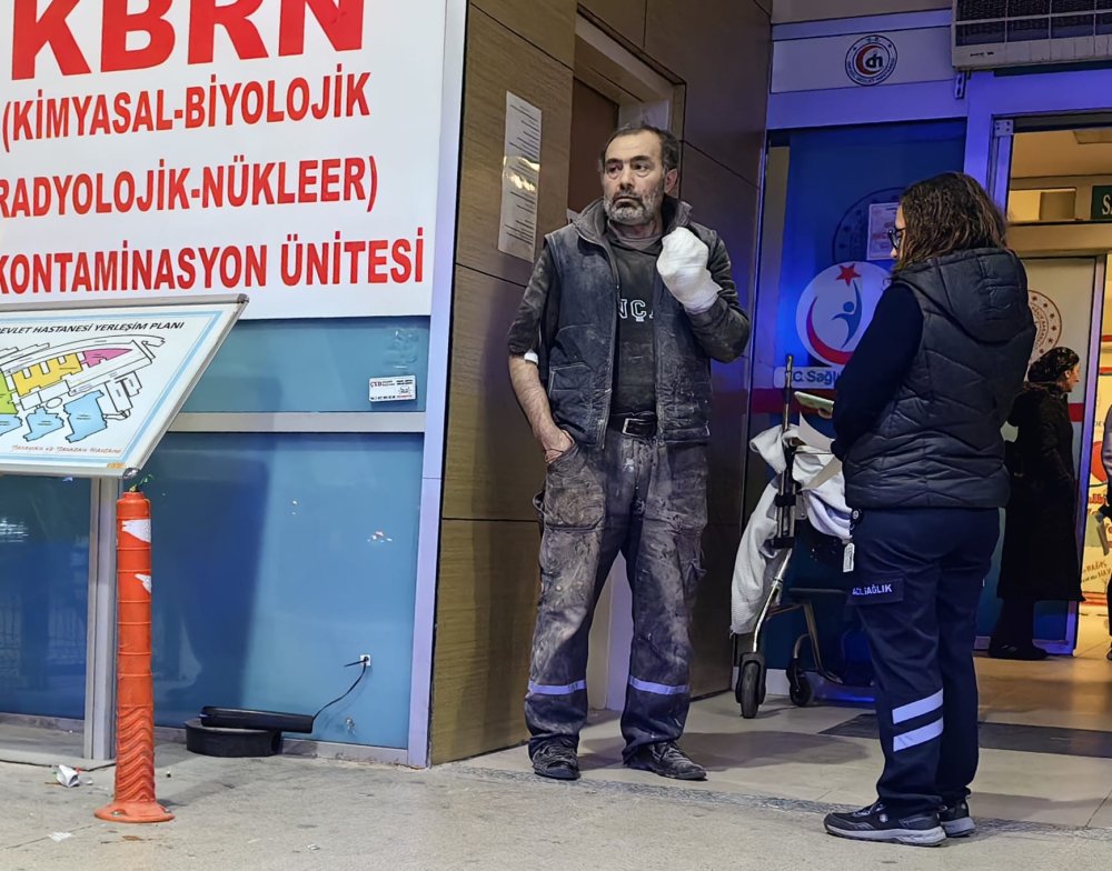 Elini kesim makinesine kaptıran işçinin parmakları koptu