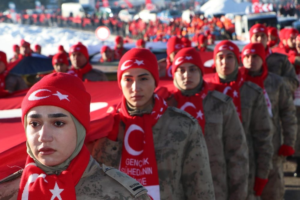 Sarıkamış şehitleri, düzenlenen yürüyüşle anıldı