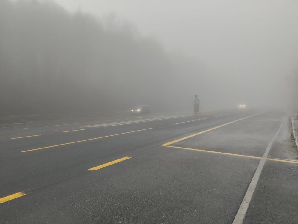 Bolu Dağı'nda sis etkili oldu, görüşme mesafesi düştü!