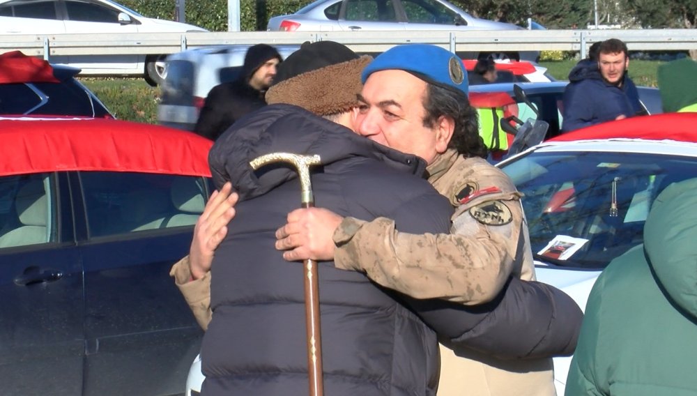 Martı çalışanları bir araya gelip terörü lanetledi