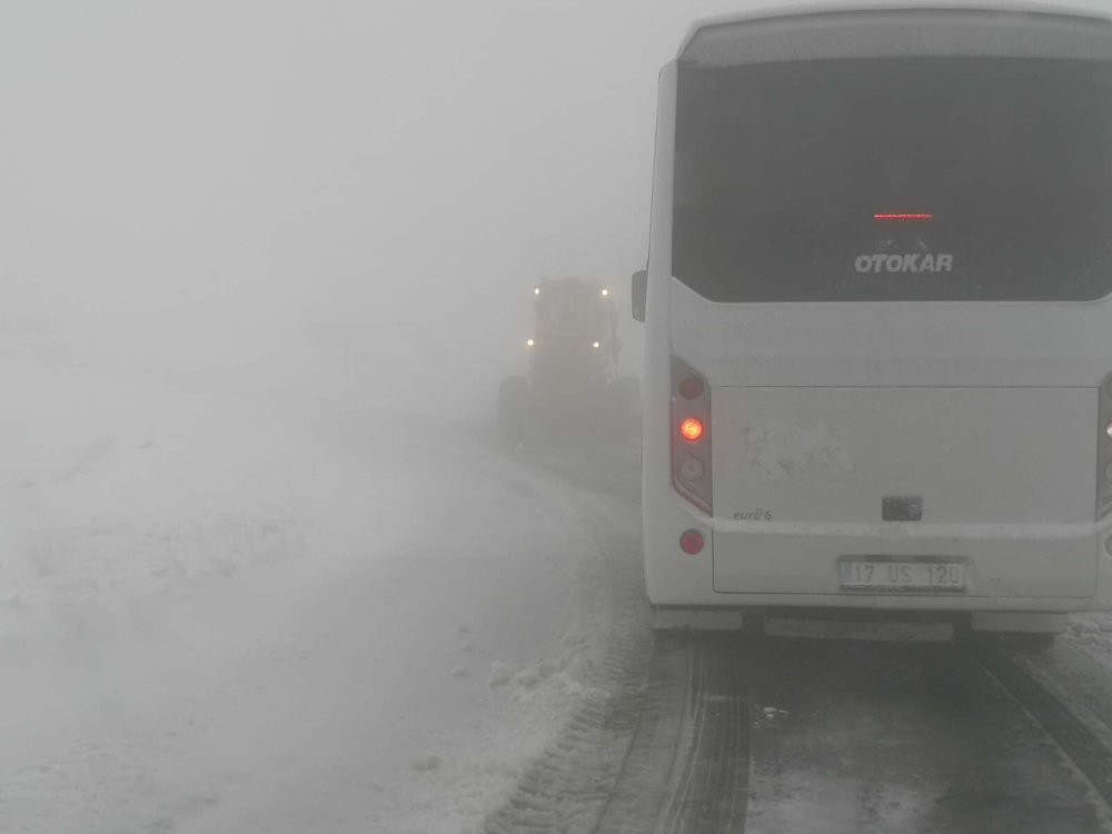 Çanakkale'nin yükseklerinde kar yağışı