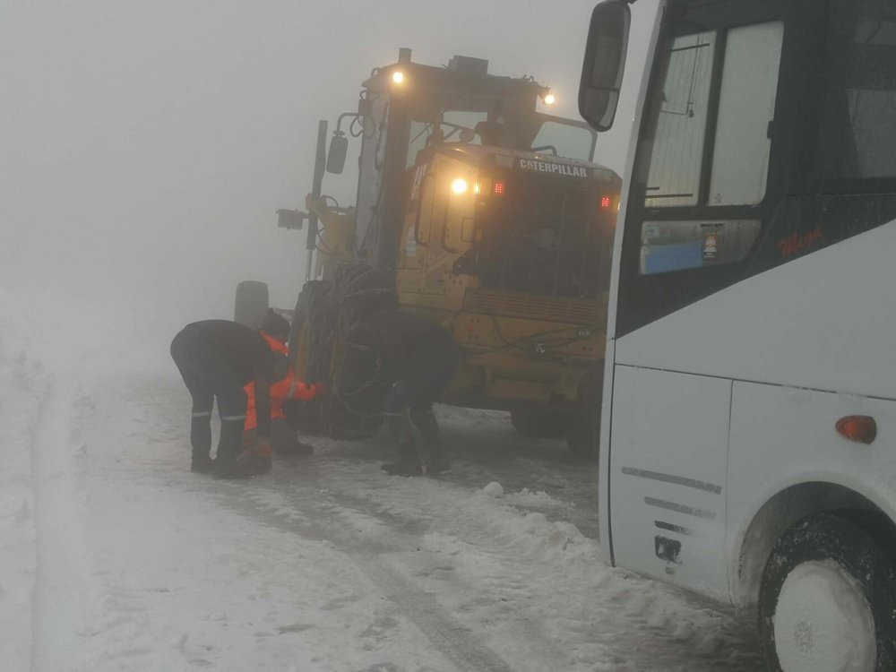 Çanakkale'nin yükseklerinde kar yağışı