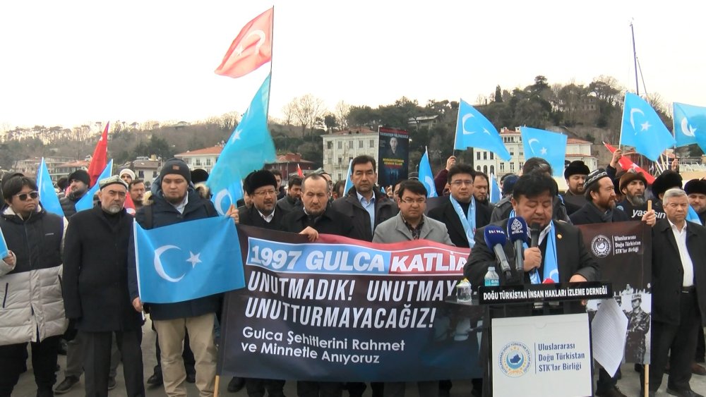 Gulca Katliamı yıl dönümünde Çin protesto edildi