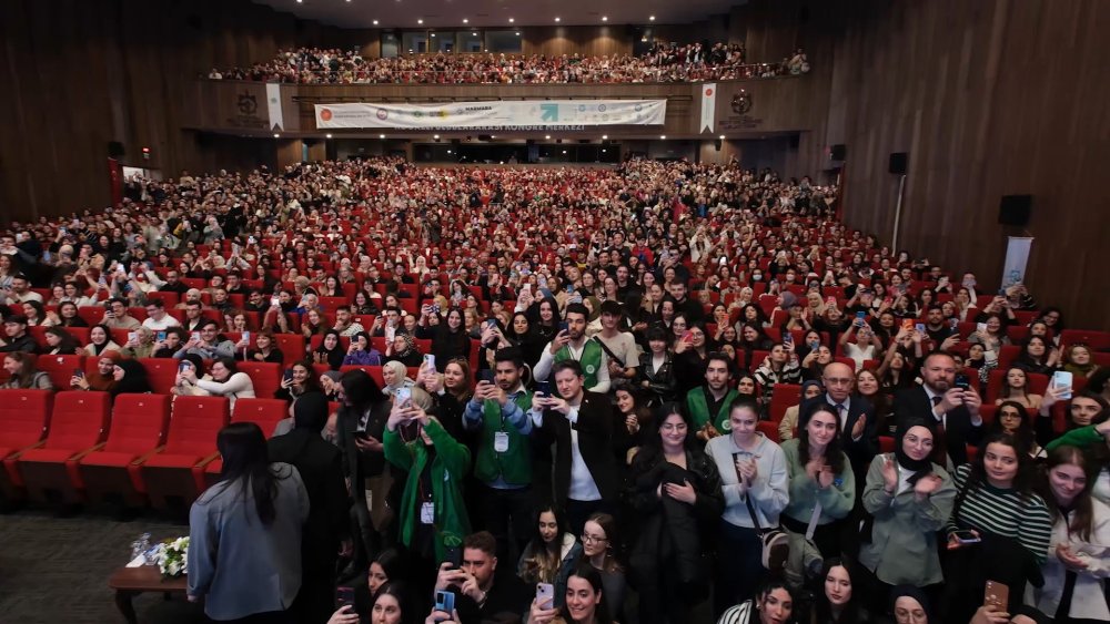 İlber Ortaylı: Eğitim sistemimiz FETÖ ile birlikte dejenere olmuştur