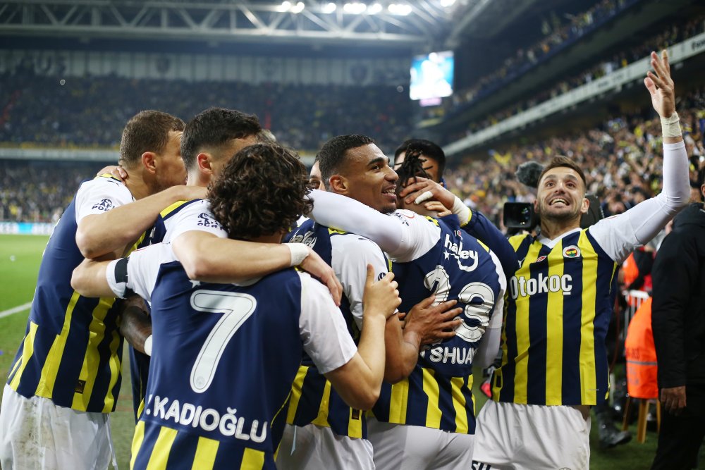 Fenerbahçe - Pendikspor maçında 4-1'lik galibiyet elde etti