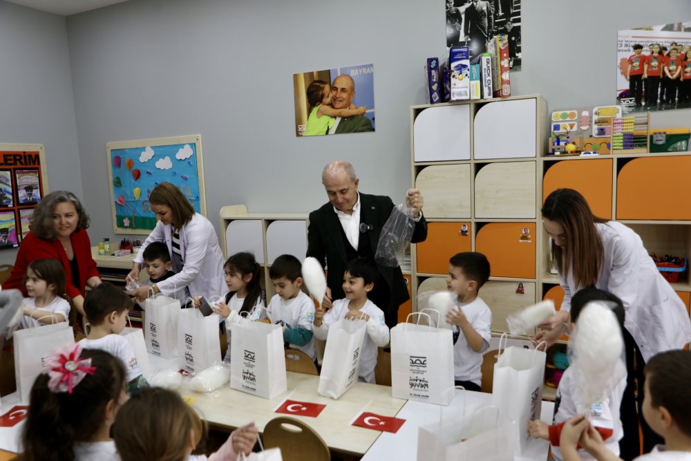 Büyükçekmece Belediye Başkanı Akgün: Ülkemizin bir numaralı meselesi eğitim