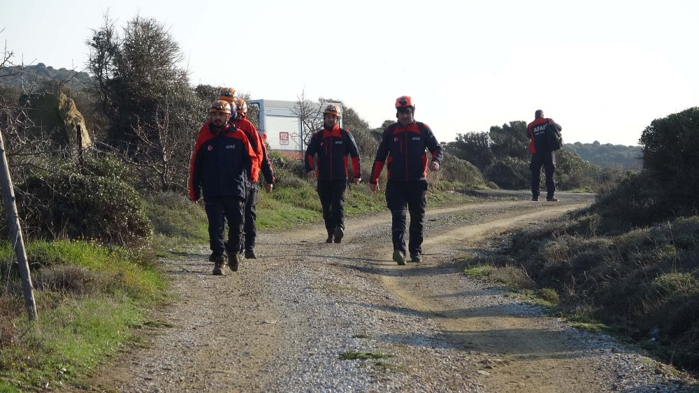 Çanakkale’deki bot faciası: Takviye ekipler de arama çalışmalarına katıldı