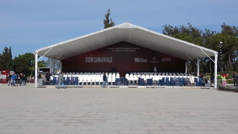 Çanakkale Şehitler Abidesi, yarınki törenler için hazırlıkları tamamlandı