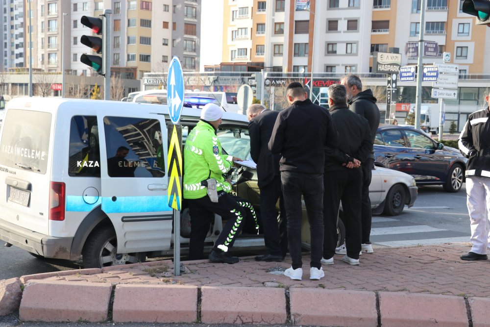 Kulüp başkanı kaza yaptı!