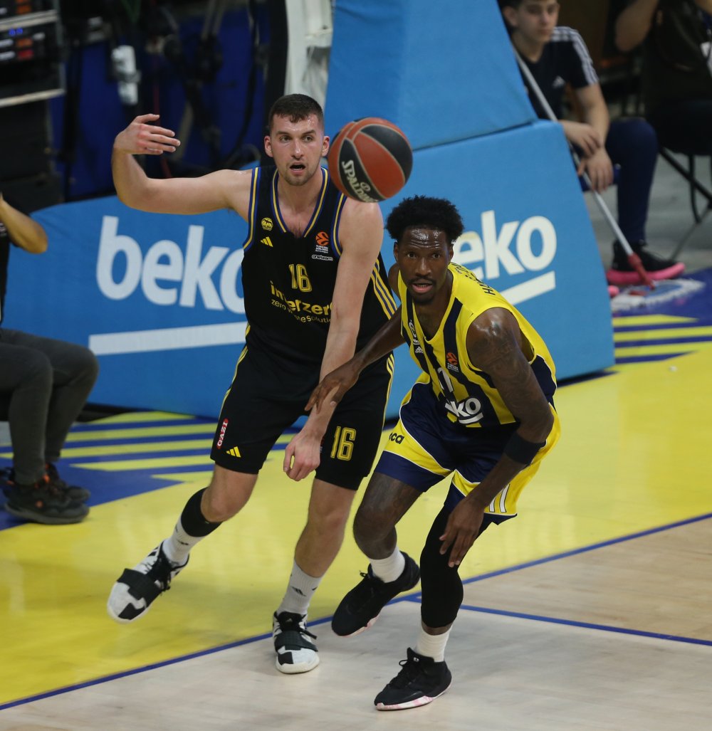 Fenerbahçe Beko Alman rakibi ALBA Berlin'i mağlup etti