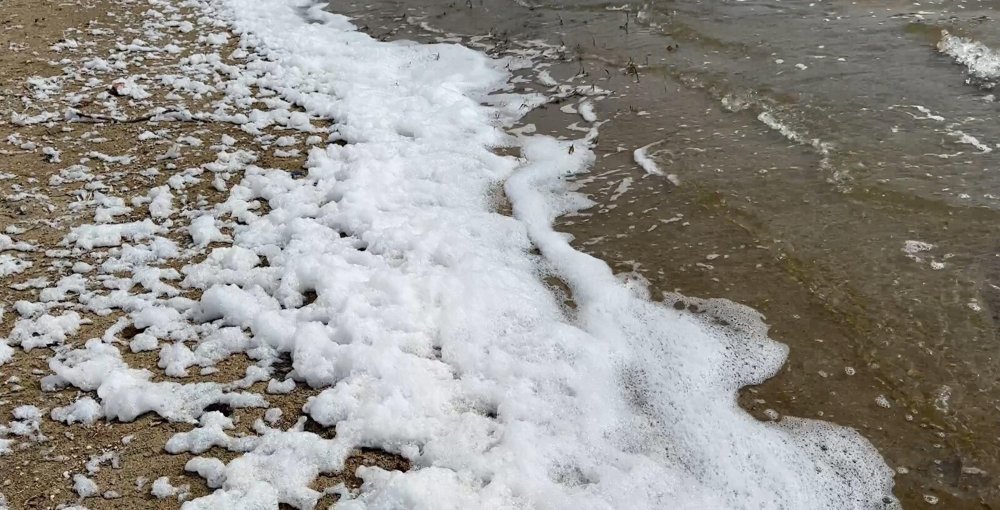 'Kalpli göl' köpürdü, halk panik oldu!