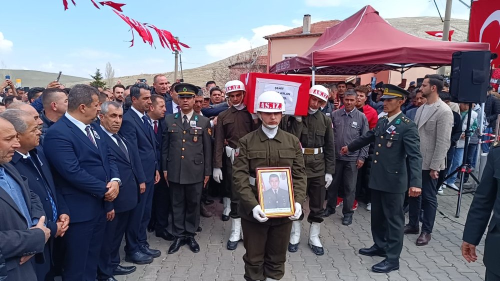 Pençe-Kilit şehidi sonsuzluğa uğurlandı