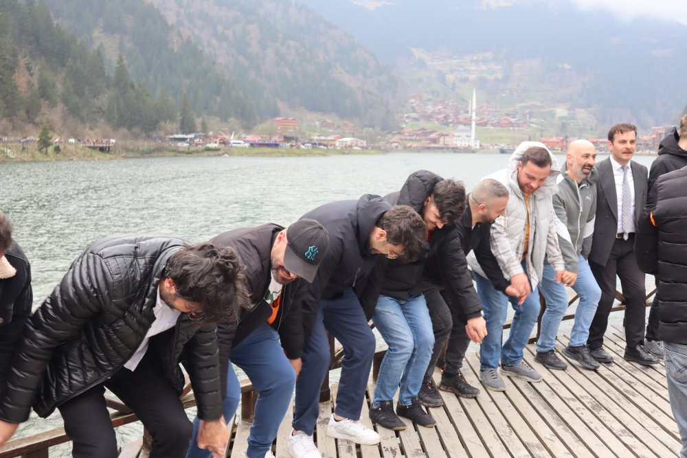 Trabzon'da ‘horonlu-gollü’ HES protestosu: 'Akıl tutulmasıdır'