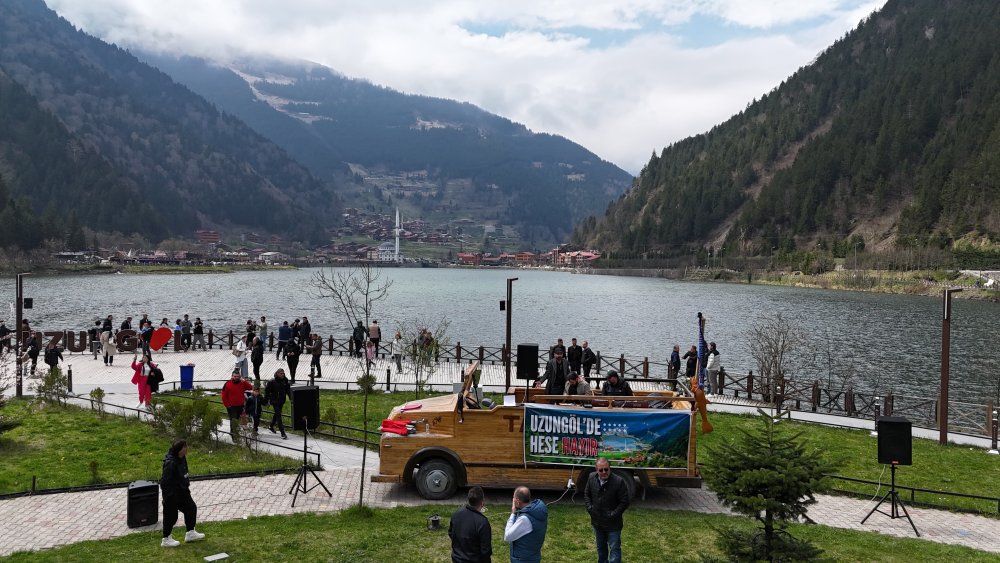 Trabzon'da ‘horonlu-gollü’ HES protestosu: 'Akıl tutulmasıdır'