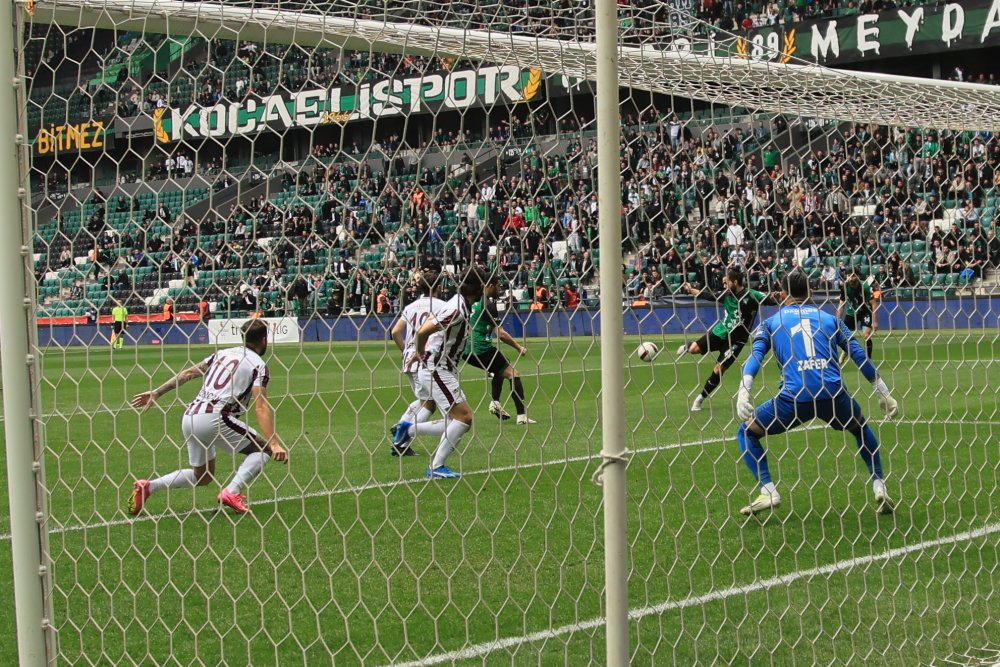 Kocaelispor – Bandırmaspor: 3-1