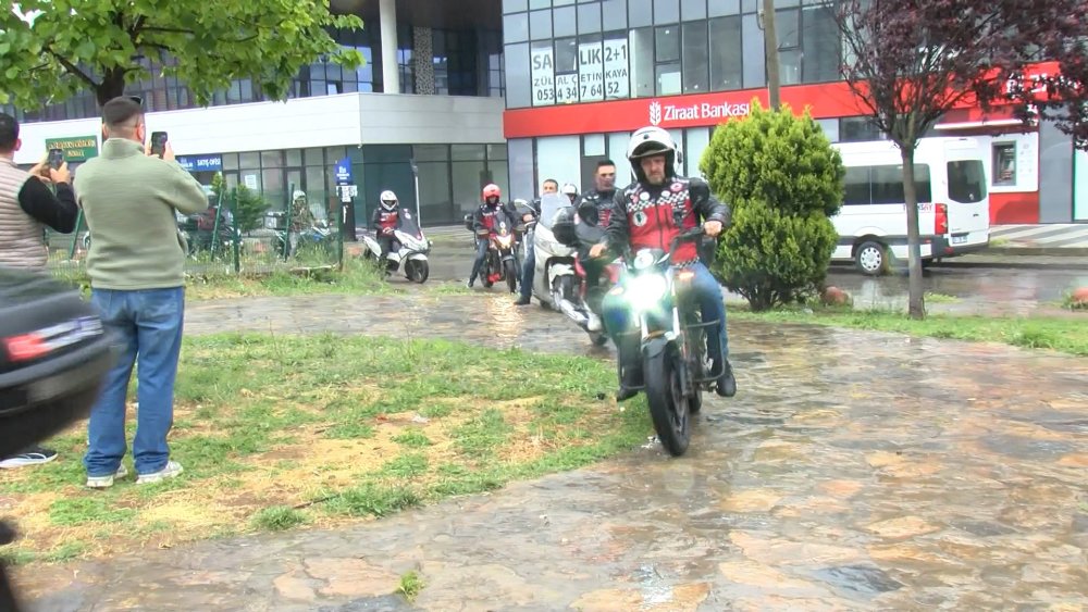 Motosiklet sürücülerinden Oğuz Murat Aci ve Mert Çakır için 'Adalet Konvoyu' protestosu