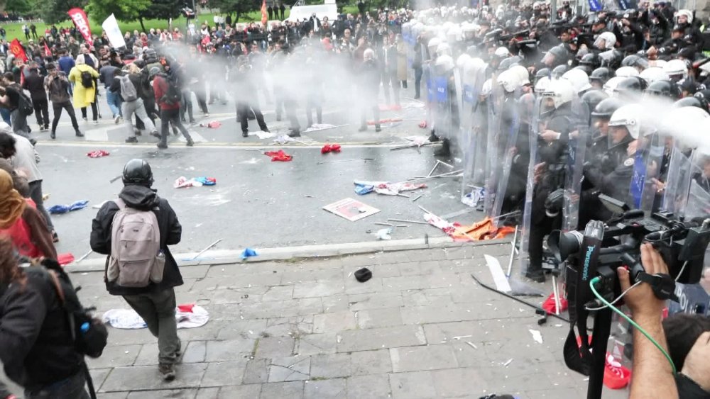 İstanbul'da 1 Mayıs gözaltıları: 182 kişi serbest kaldı