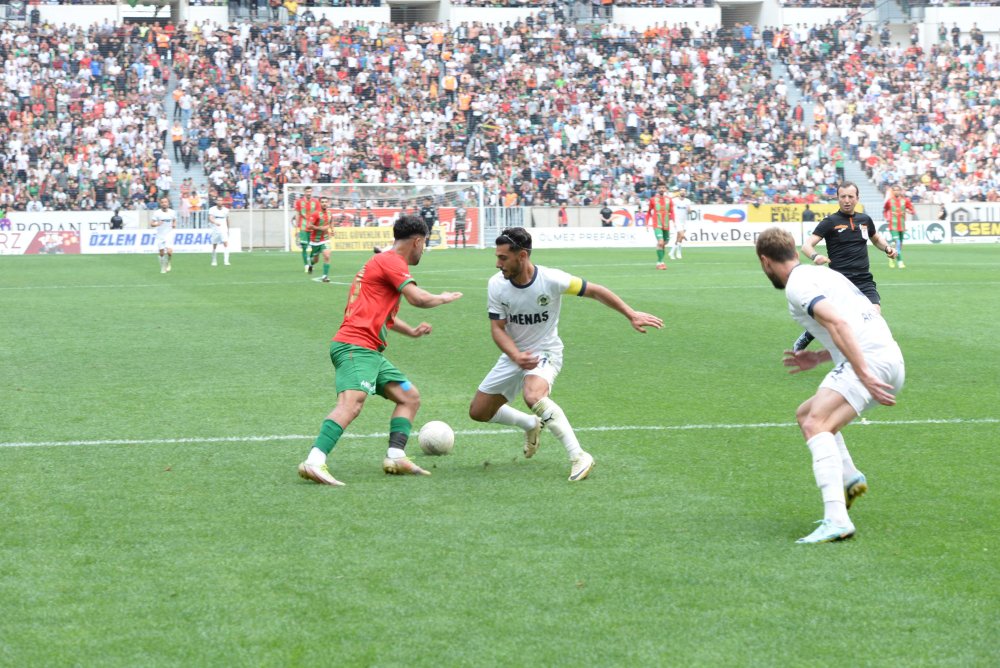 Amedspor şampiyon oldu: 1'inci Lig'e yükseldi