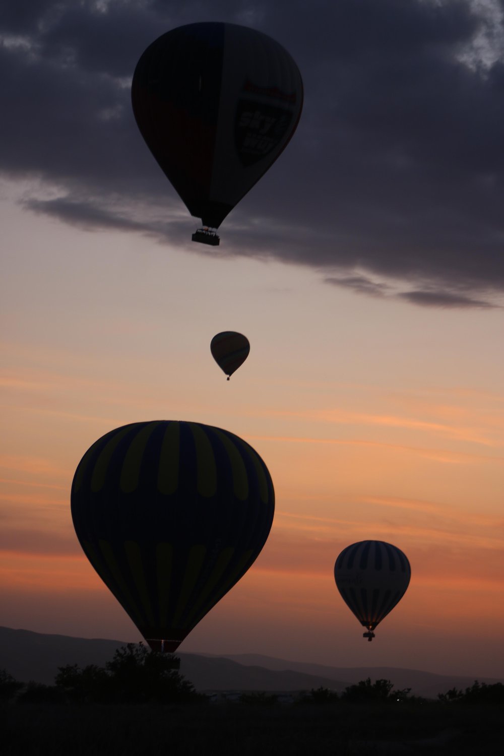 Kapadokya'da balonlar, 19 Mayıs için havalandı