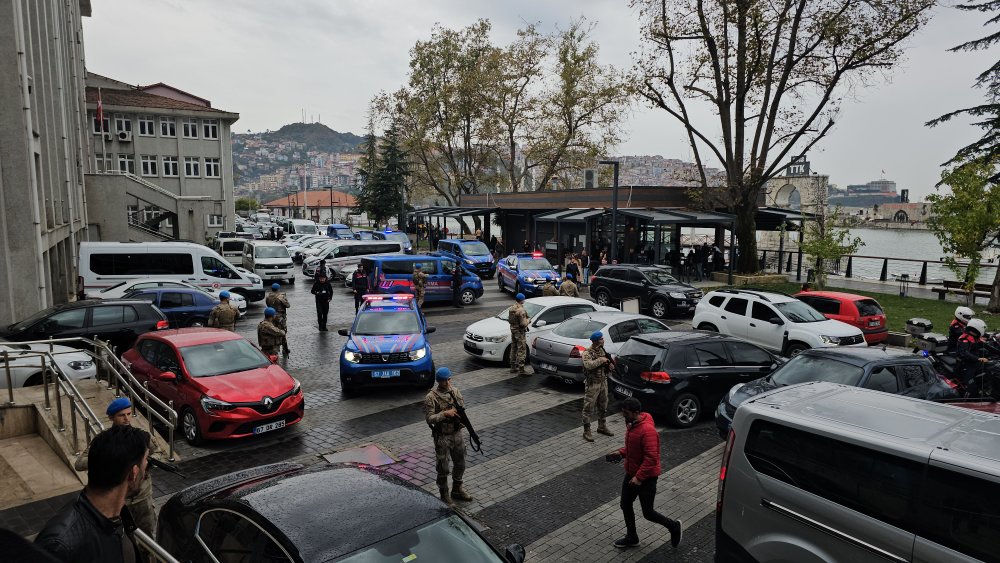 Yakılmış halde cesedi bulunan Afgan madencinin ilk duruşması görüldü! Ocak sahipleri birbirini suçladı: 'Dayıoğlu yak gidelim'