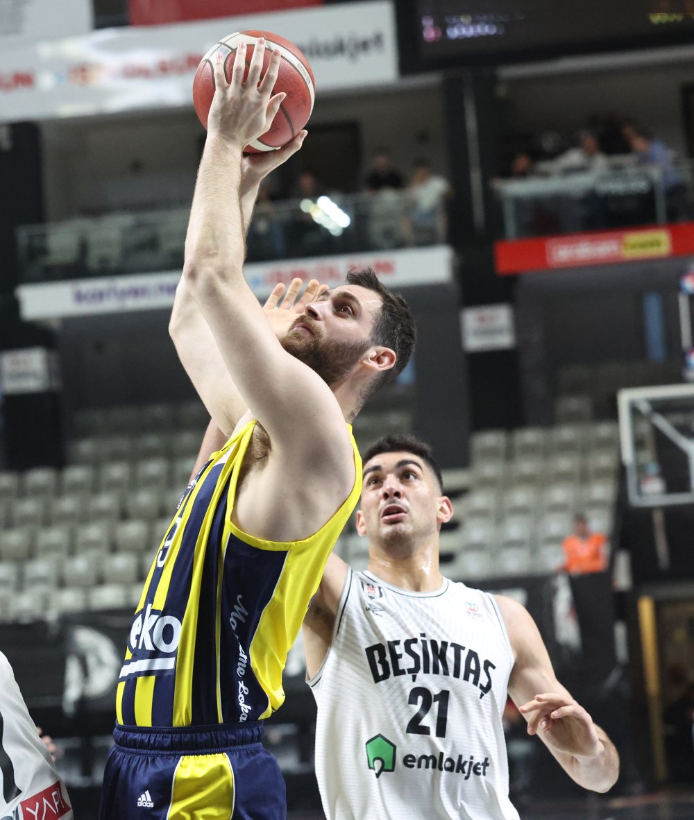 Fenerbahçe Beko'nun Basketbol Süper Ligi finalindeki rakibi belli oldu