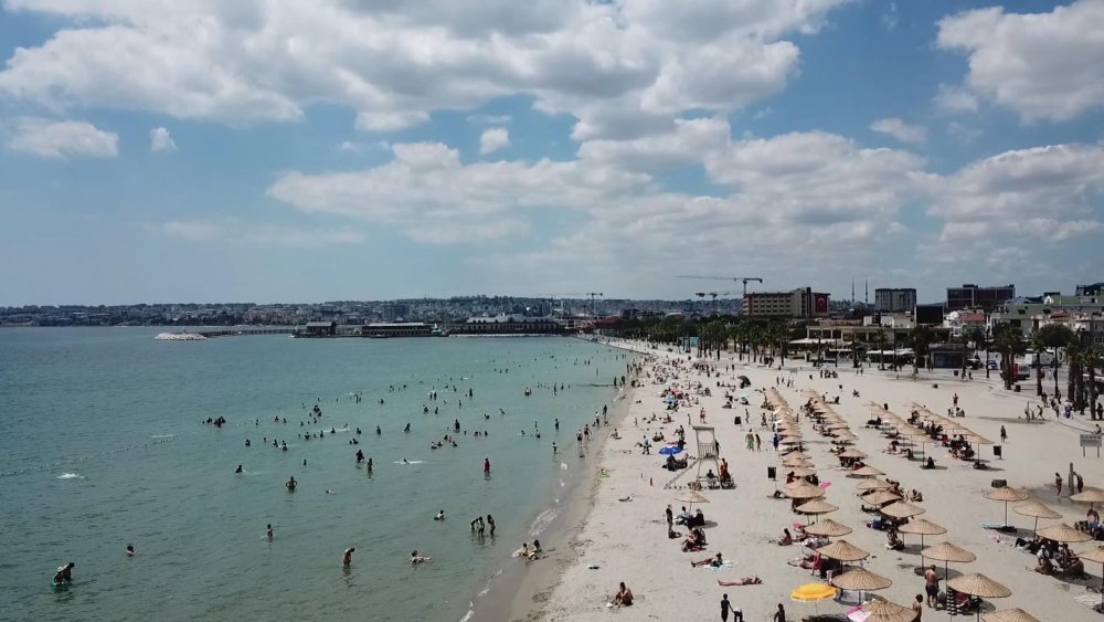 Büyükçekmece sahilinde bayram yoğunluğu!