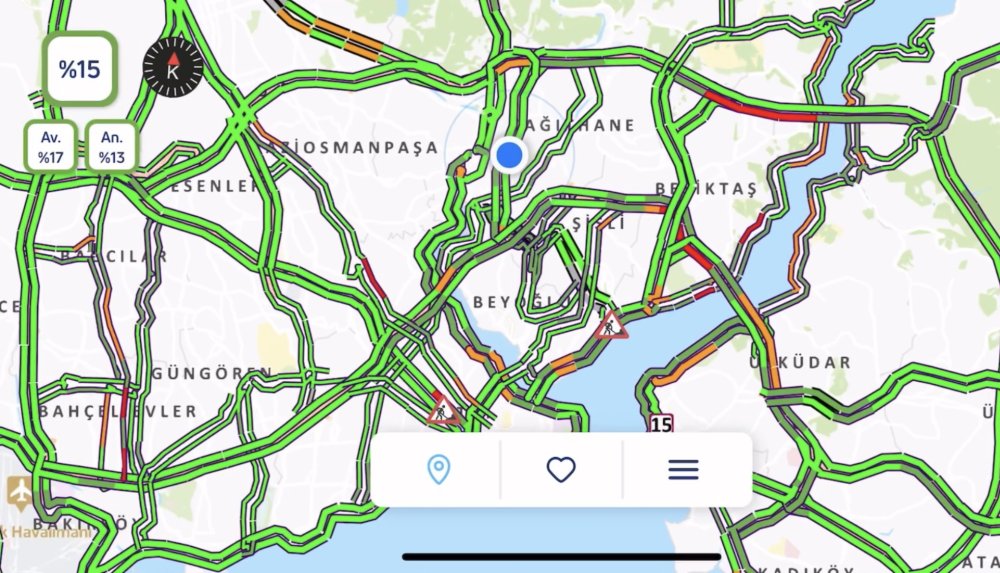 İstanbul'da yollar boş kaldı! Trafik yoğunluğu yüzde 15'e düştü!