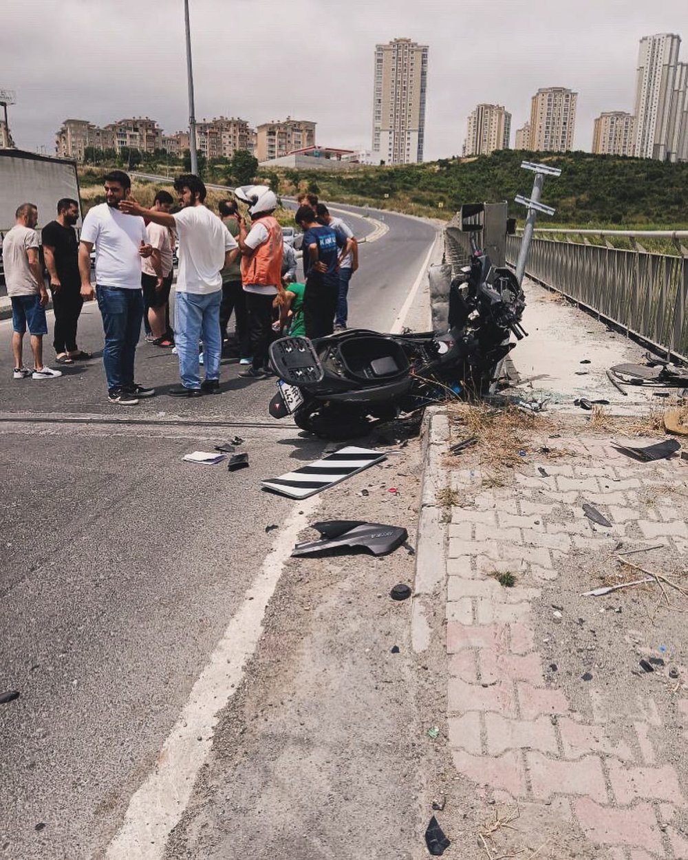 Babasının karne hediyesi motosikletle kaza yapan liseli öldü