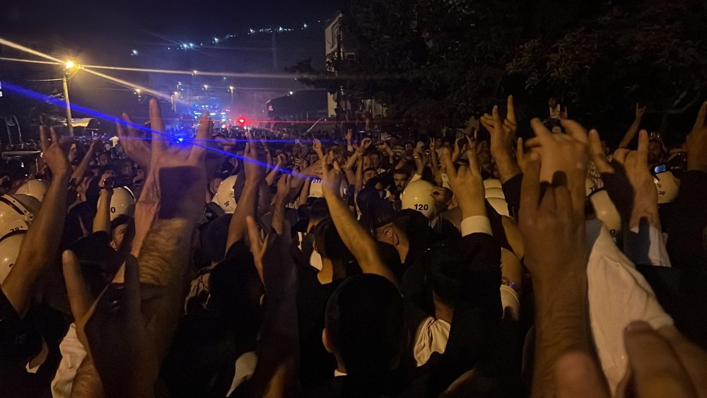 Kayseri'de 5 yaşındaki çocuğa taciz iddiası: 5 polis yaralı