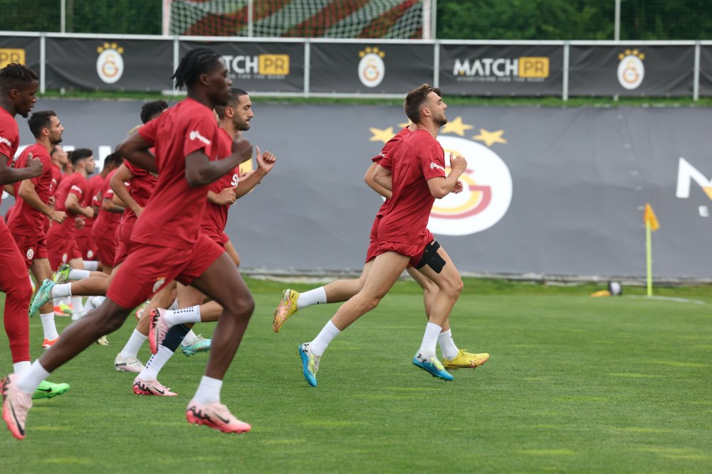 Galatasaray yeni sezon hazırlıklarını sürdürüyor