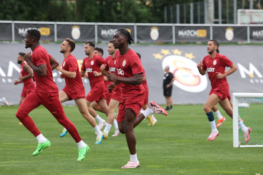 Galatasaray yeni sezon hazırlıklarını sürdürüyor