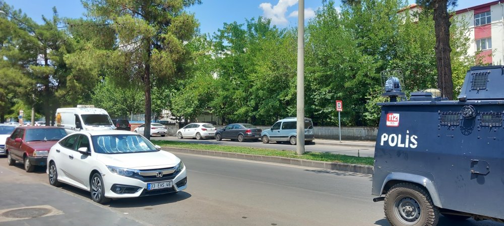 KPSS'nin yorgunluğunu parkta çıkarmak istedi, yorgun merminin kurbanı oldu