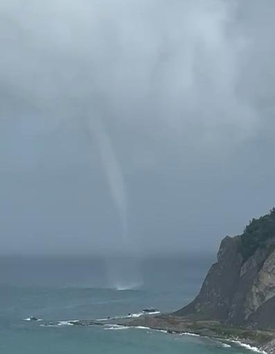 Zonguldak'ta denizde hortum çıktı!