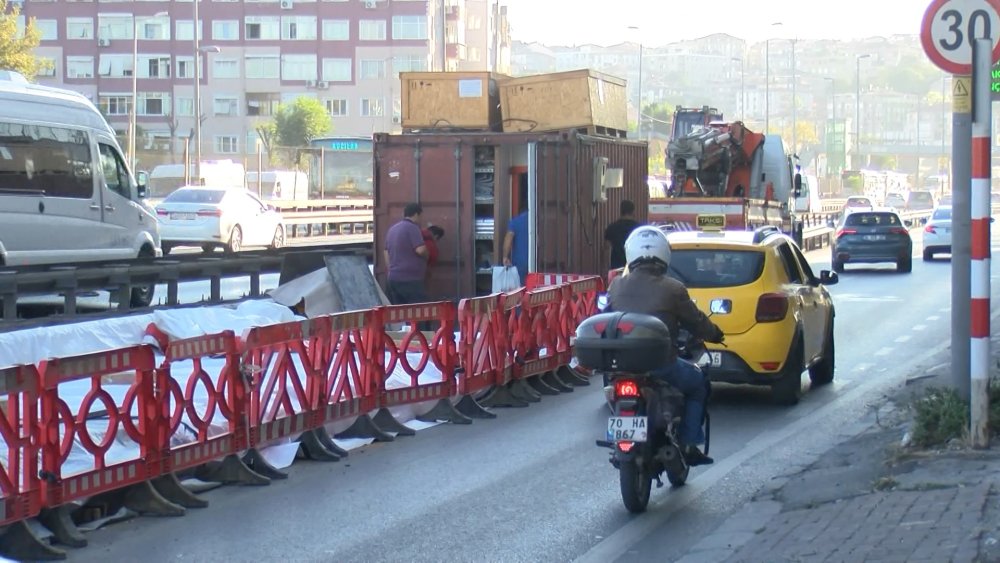 İstanbul’da 3 farklı yol çalışması trafiği durma noktasına getirdi