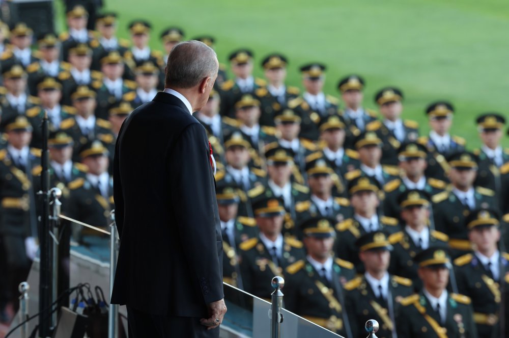 Cumhurbaşkanı Erdoğan: FETÖ'cü hainlerin ordumuzda açtığı tahribatı telafi ettik