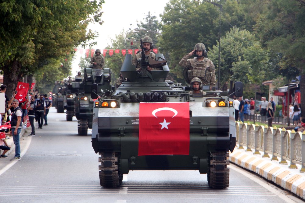 Trakya'da 30 Ağustos Zafer Bayramı renkli görüntülere sahne oldu