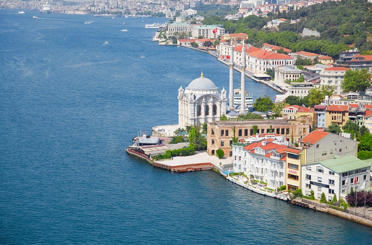 69368-european-side-of-istanbul-ortakoy-mosque.jpg