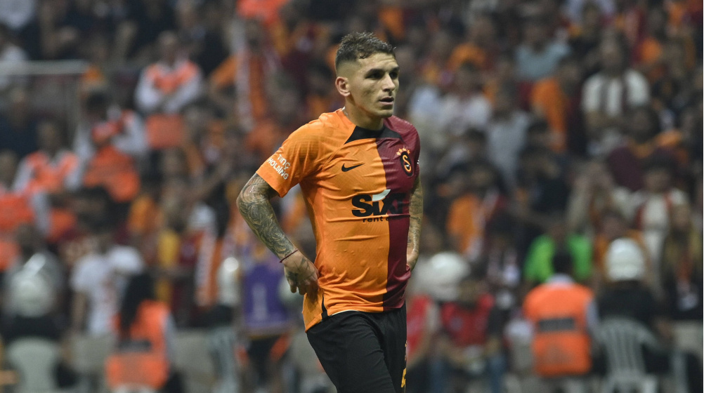 lucas-torreira-galatasaray-2022-2023-1661168246-90715.jpg